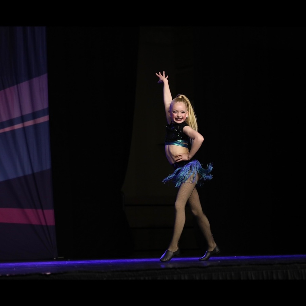 COPY - Girls dance costume. Size medium